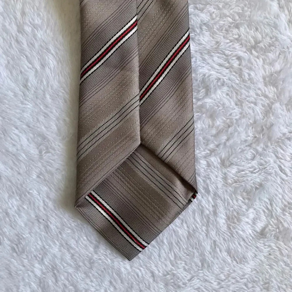 Tootal Variegated Striped Pattern Tie - Picture 5 of 6